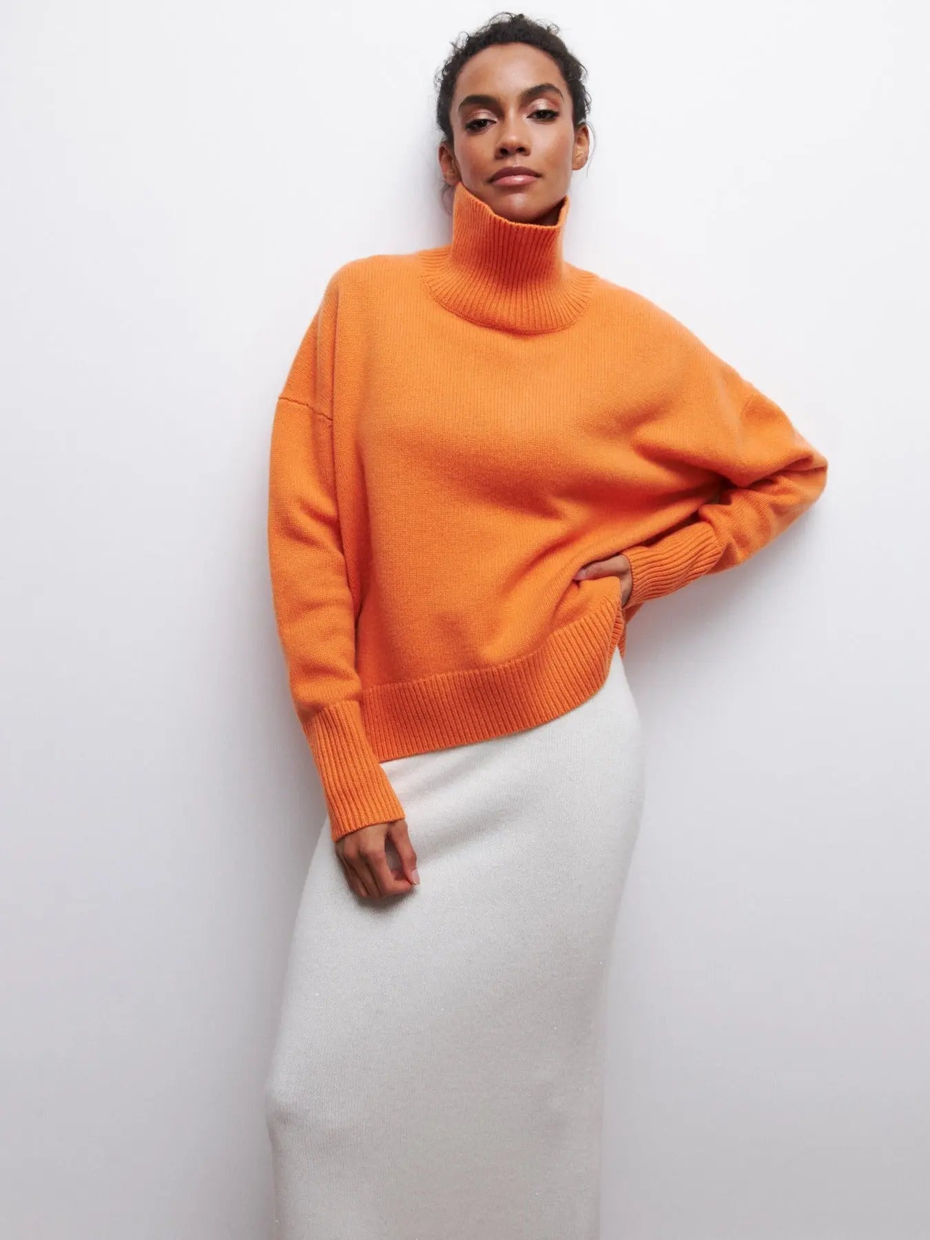 Sweater col roulé chic Acme