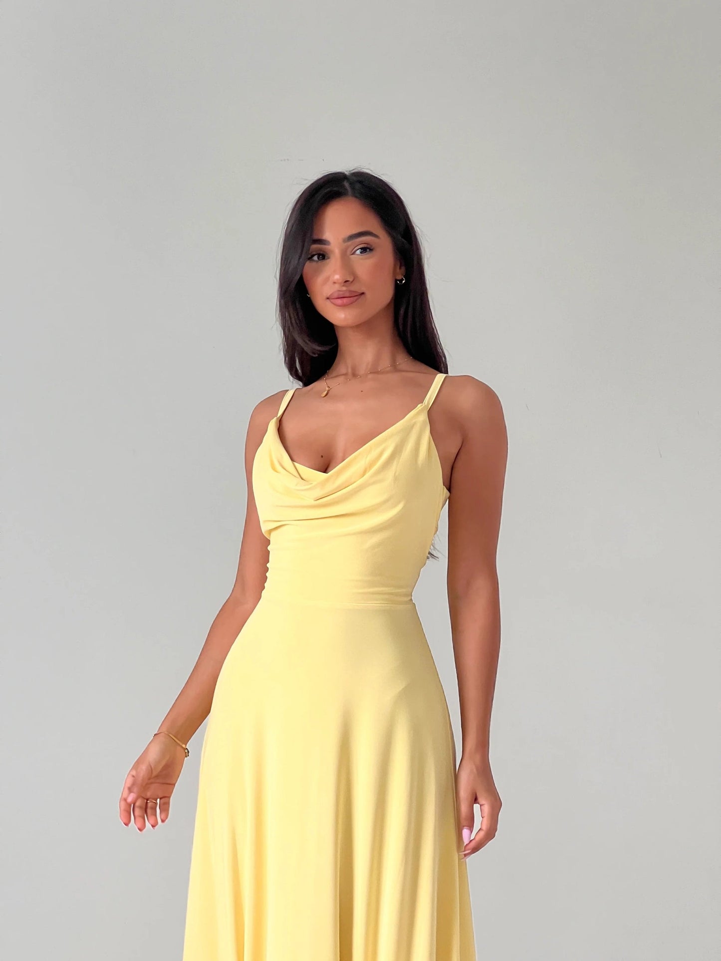 Robe Élégante Ajustée Col V Femme ORIS WEAR