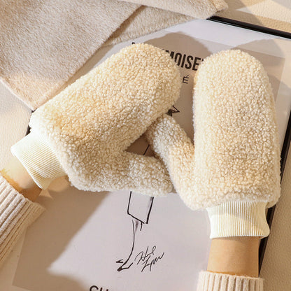 Mode femme élégante beige — ORIS WEAR