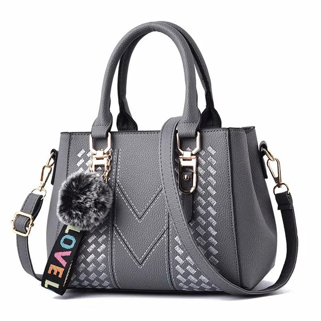 Sac à main city – Bandoulière pratique et pompon tendance ORIS WEAR