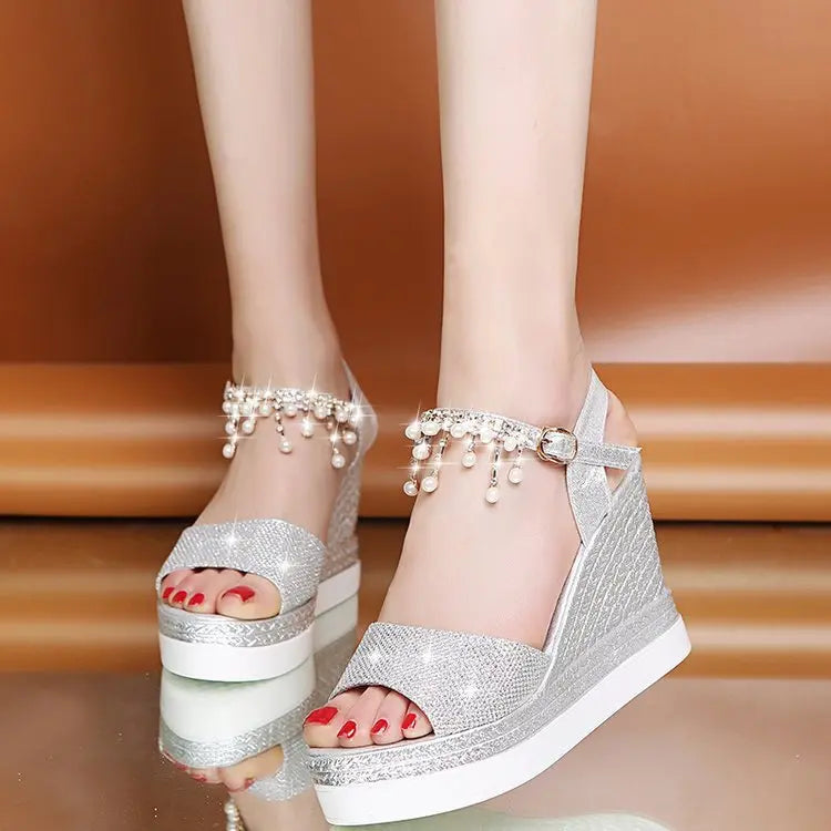 Mode femme à sequins doré — ORIS WEAR