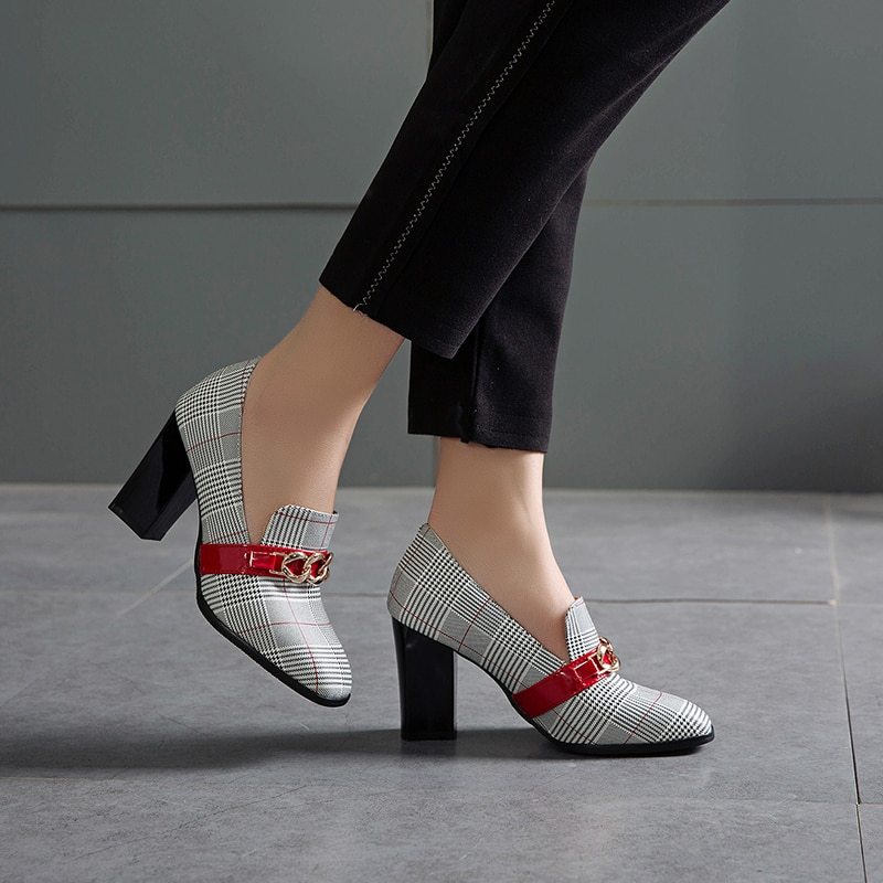 Mode femme fluide rouge — ORIS WEAR