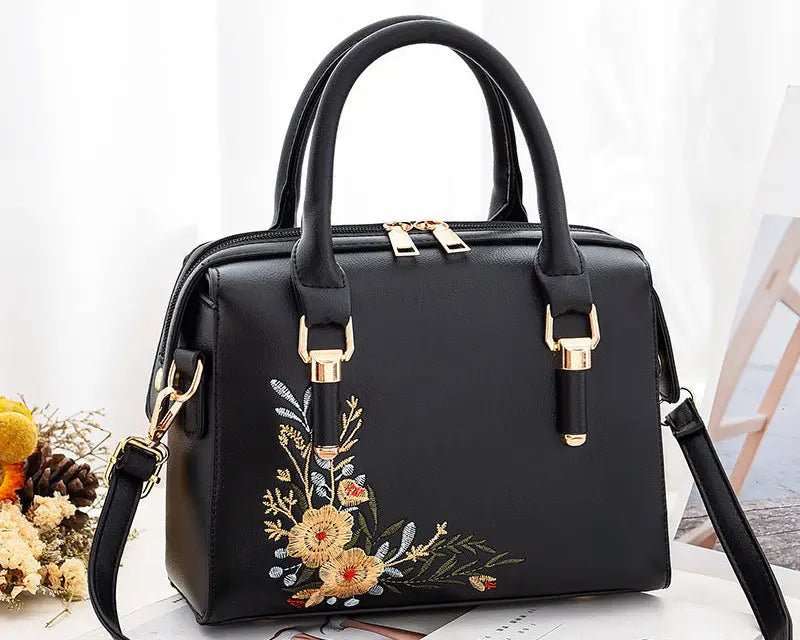 Sac à main carré brodé floral chic ORIS WEAR