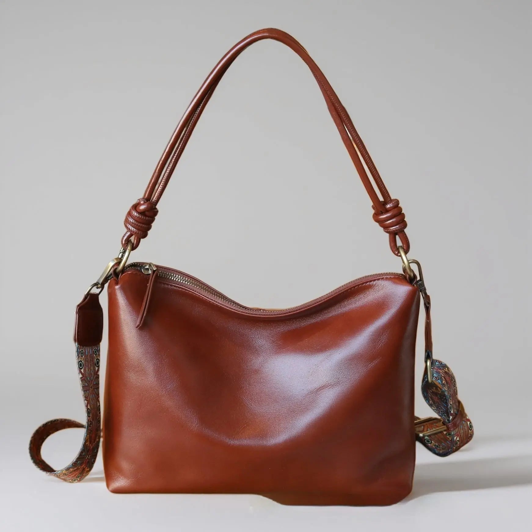 Sac Hobo Effet Laqué Brillant Souple ORIS WEAR