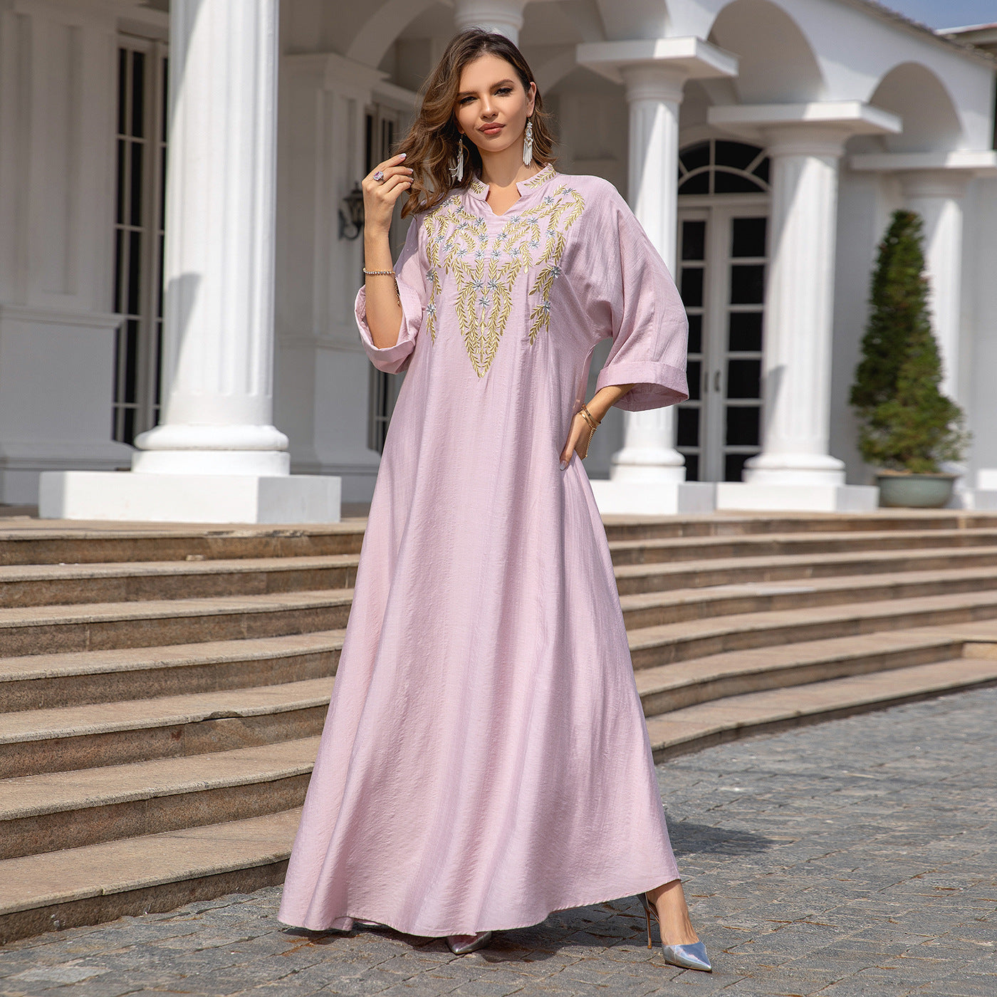 Robe brodée ORIS WEAR