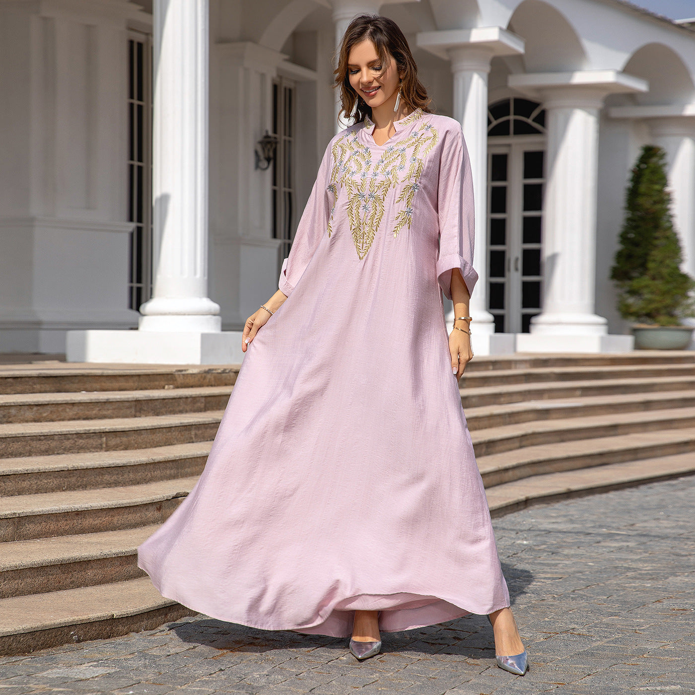 Robe brodée ORIS WEAR