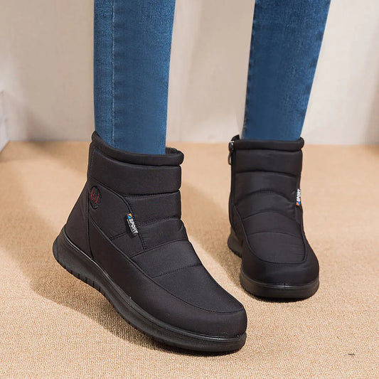 Mode femme élégante noir — ORIS WEAR