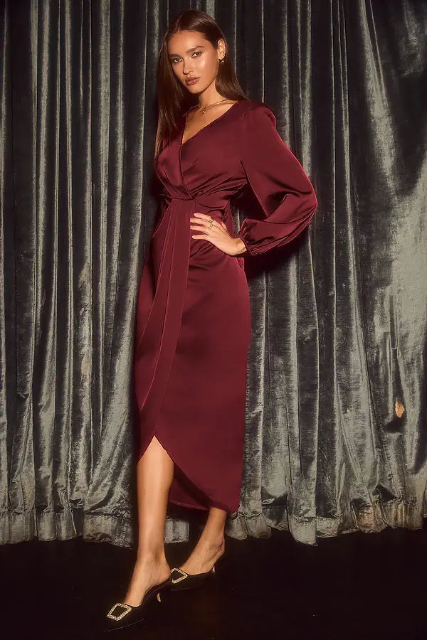 Robe Élégance Pure – La Sophistication Réinventée ORIS WEAR
