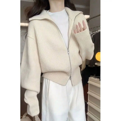Cardigan zippé femme à col à revers. ORIS WEAR