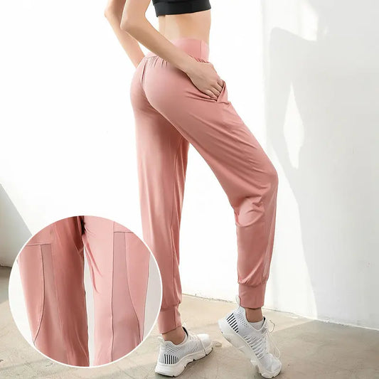 Mode femme élégante noir — ORIS WEAR