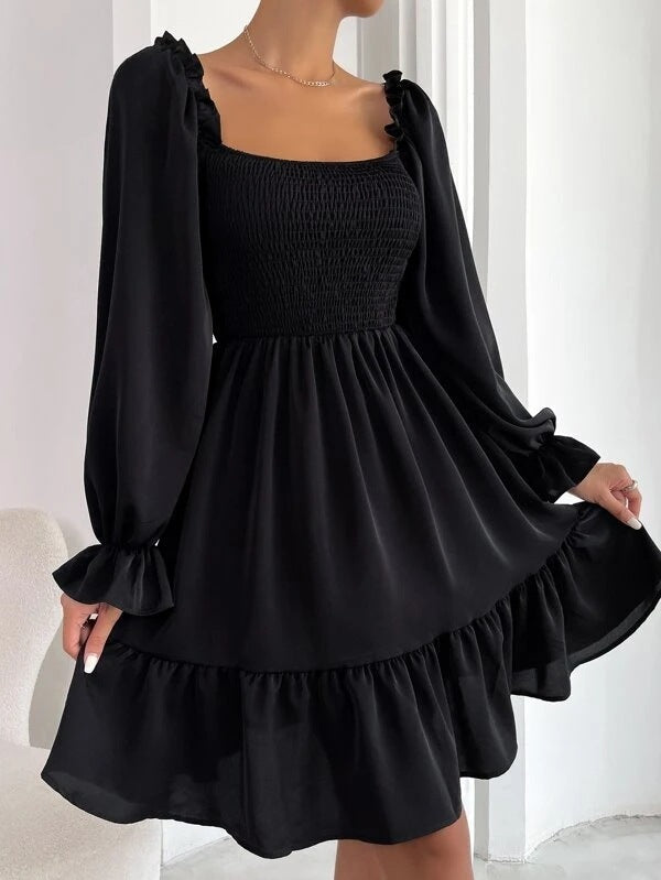 Robe évasée à manches longues et col carré ORIS WEAR