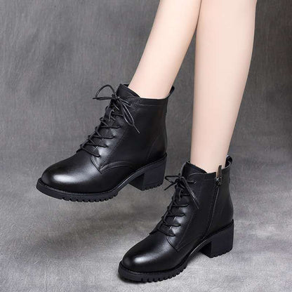 Bottes courtes à talons épais en cuir souple et velours ORIS WEAR
