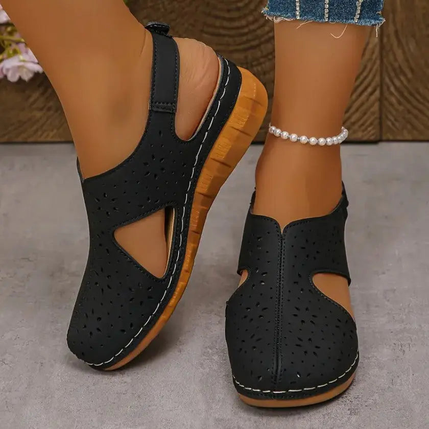 Mules Ouvertes à Brides Ajourées ORIS WEAR