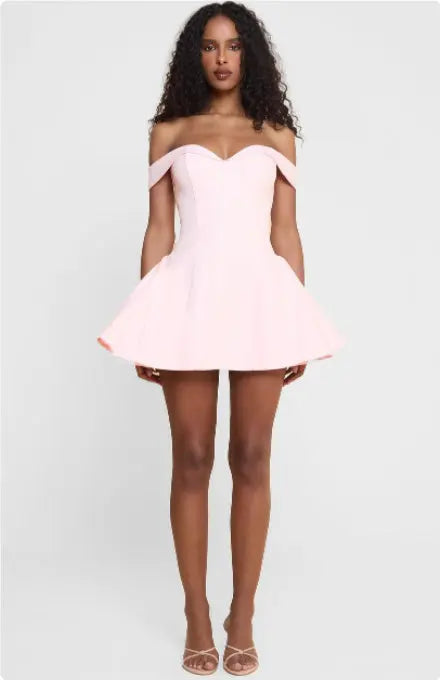 Robe Monceau Silhouette Graphique Chic ORIS WEAR