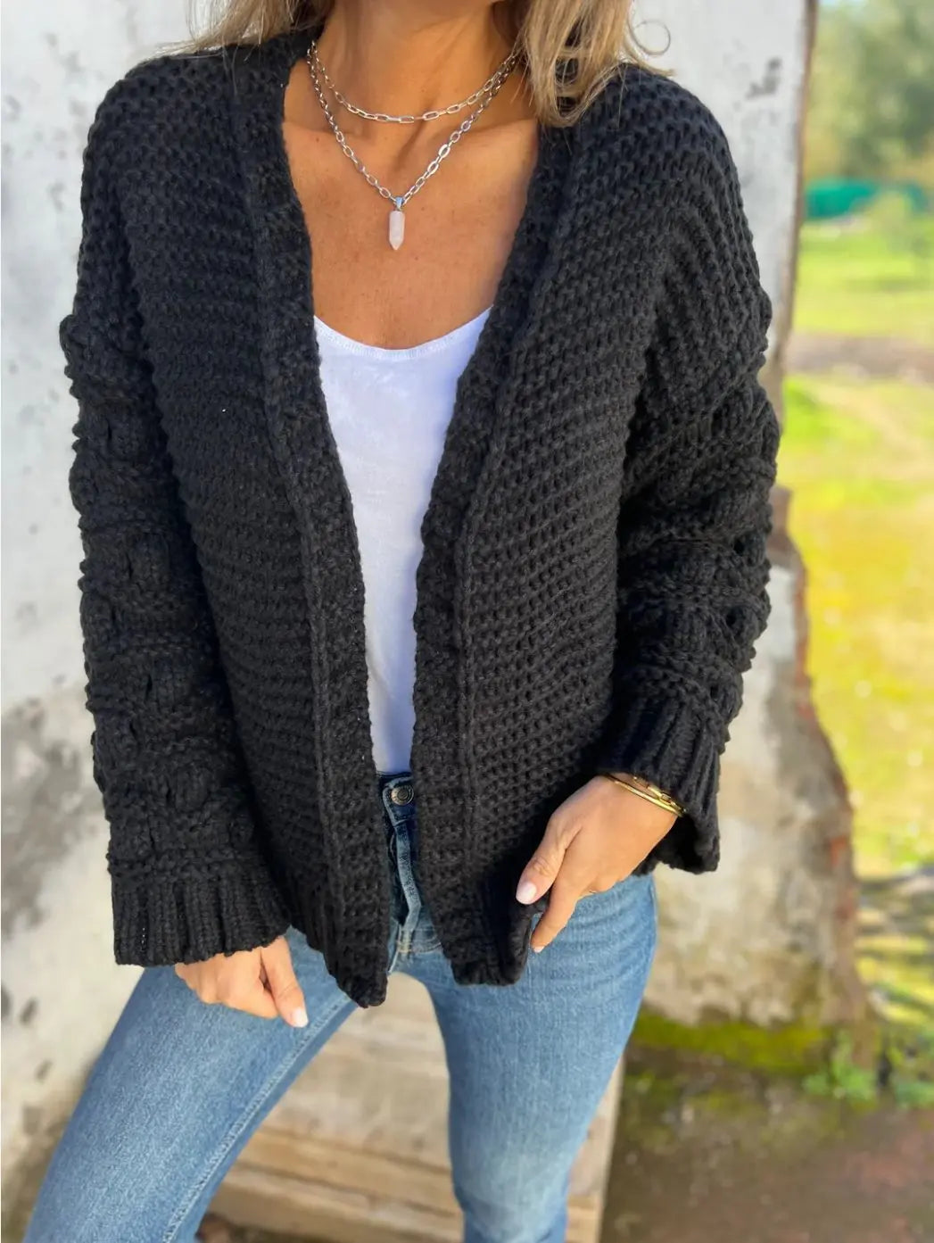 Cardigan Hiver Uni Femme – Élégance Chaleureuse ORIS WEAR