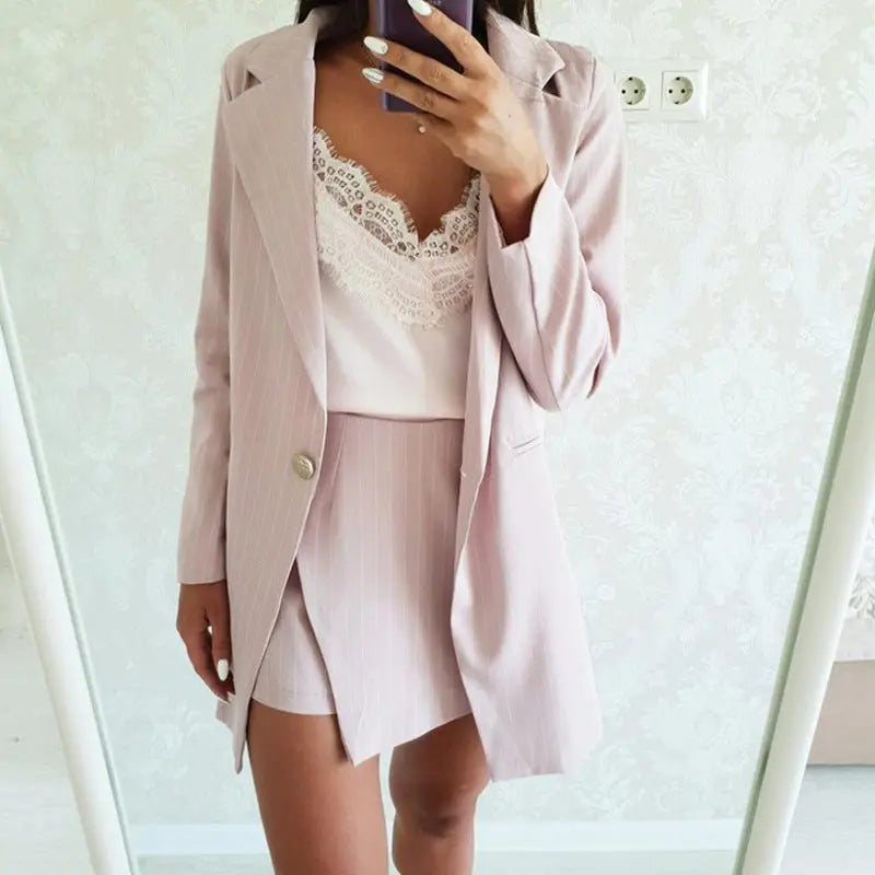 Élisa – Tailleur Jupe Élégant pour Femme ORIS WEAR