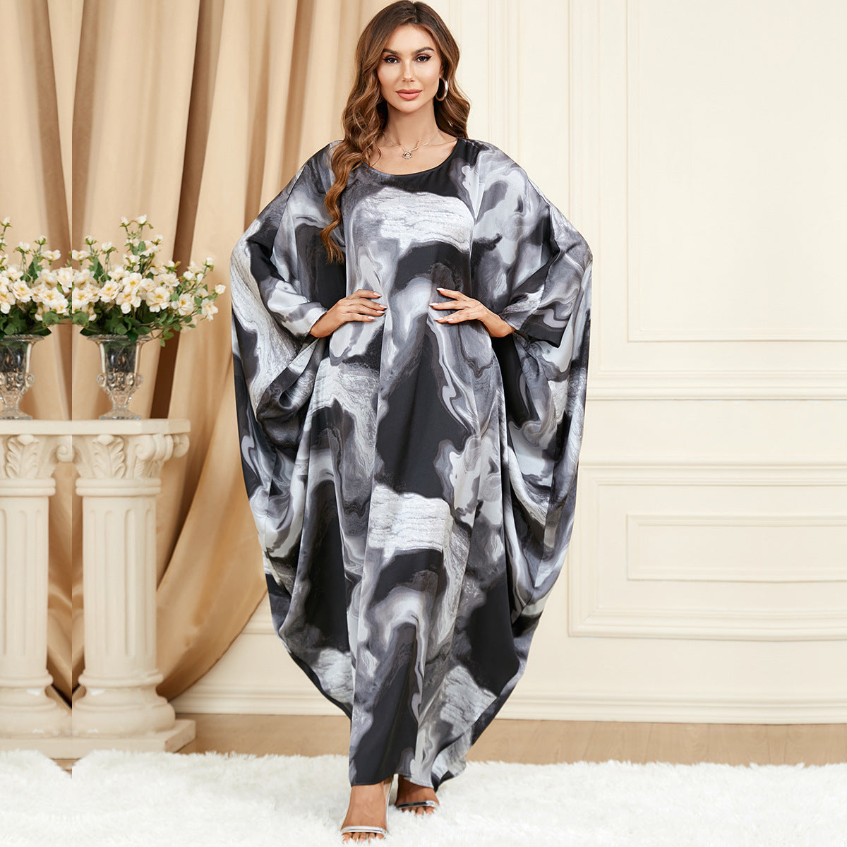Ombres Élégantes – Robe Caftan à Imprimé Marbré ORIS WEAR