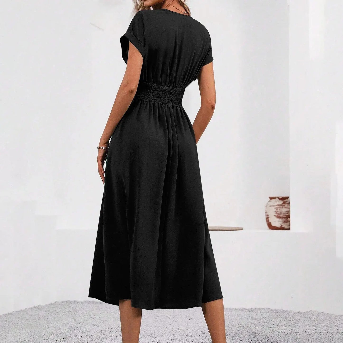 Avia | La Robe Élégante avec effet amincissant ORIS WEAR