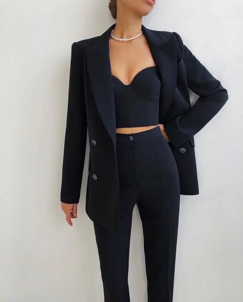 Élégance Structurée – Tailleur Femme Double-Boutonnage ORIS WEAR
