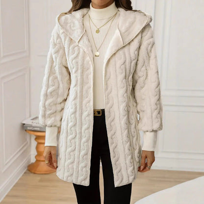 Winter Chic Edition – Cozy Glamour ORIS WEAR