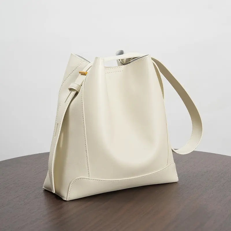 Sac seau en cuir Élégance Pure ORIS WEAR
