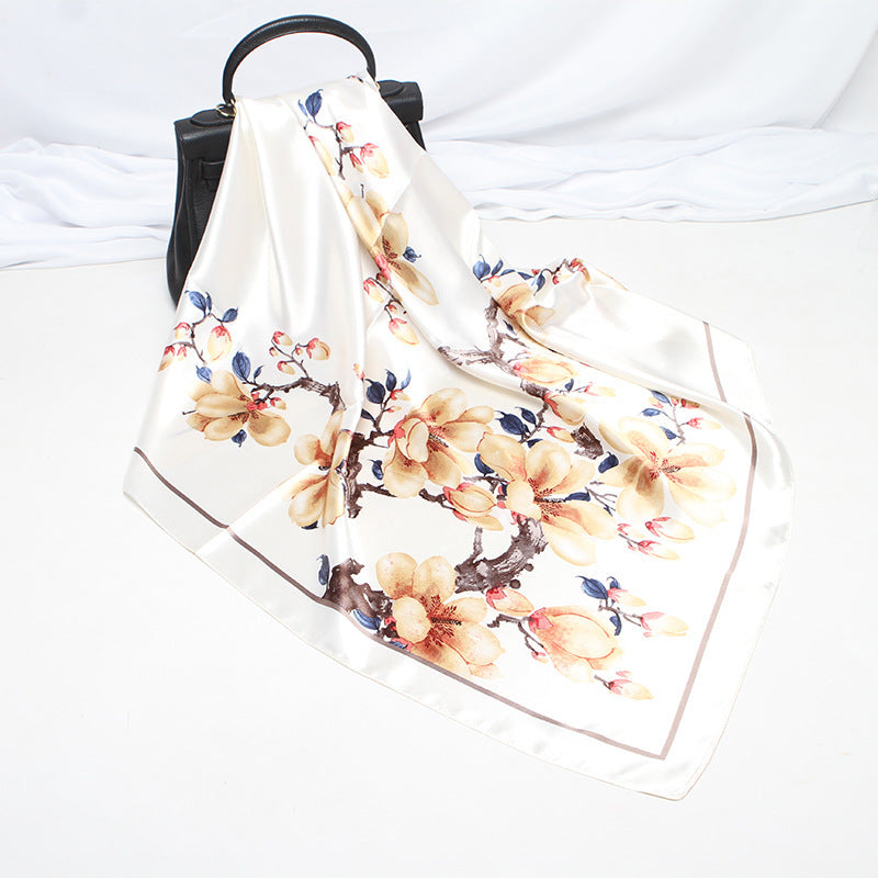 Foulard "Élégance Florale" en Soie ORIS WEAR
