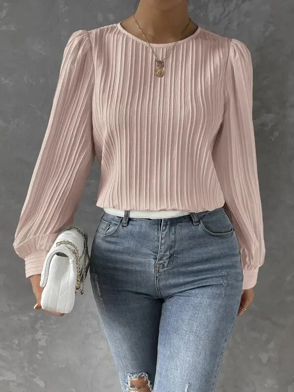 Elenya – Élégance aérienne pour le printemps ORIS WEAR