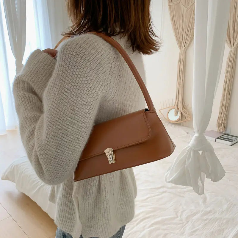 Sac baguette minimaliste – Fermoir chic et ligne épurée ORIS WEAR