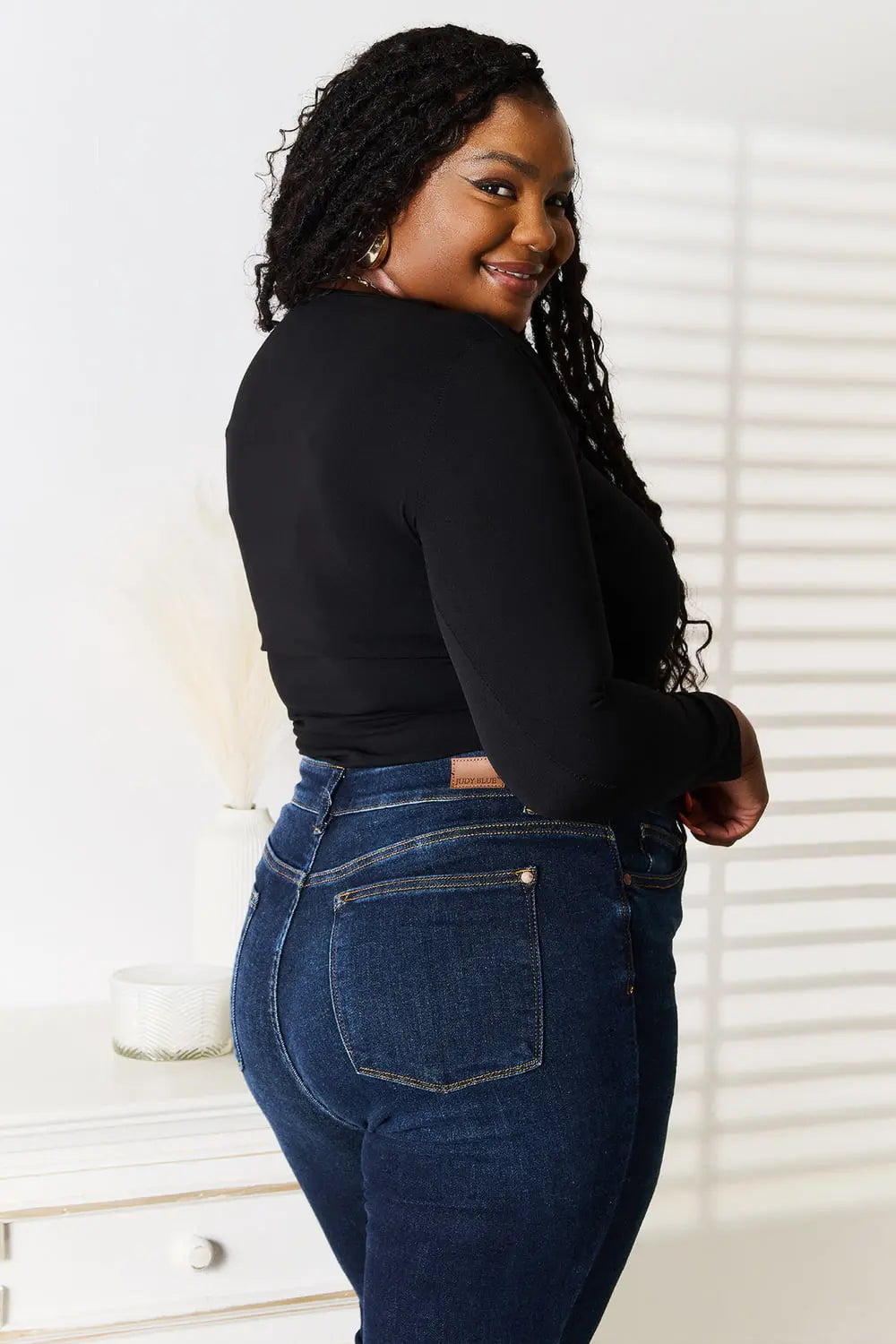 Top manches longues à encolure asymétrique ORIS WEAR