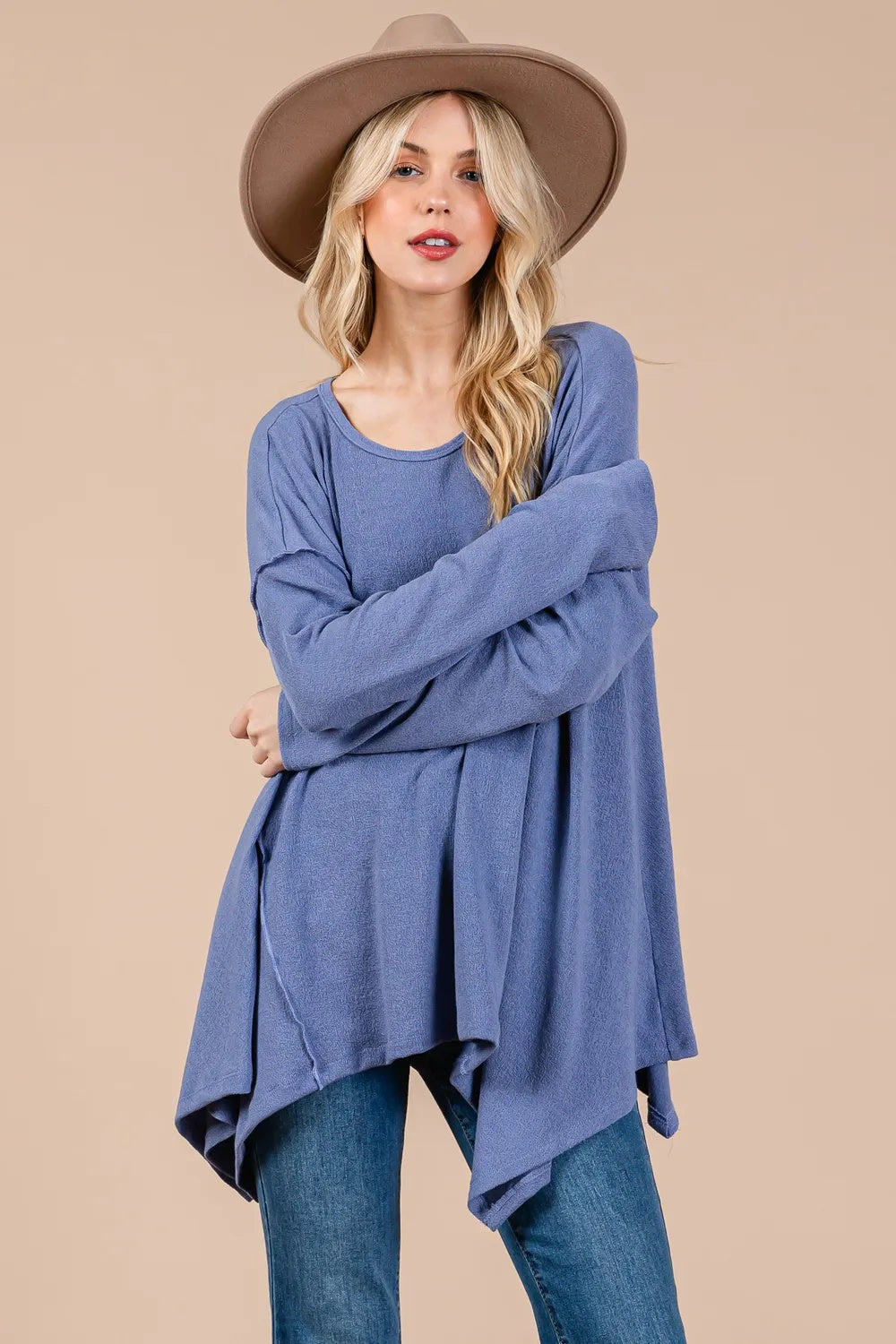 Mode femme de soirée bleu poussiéreux. — ORIS WEAR