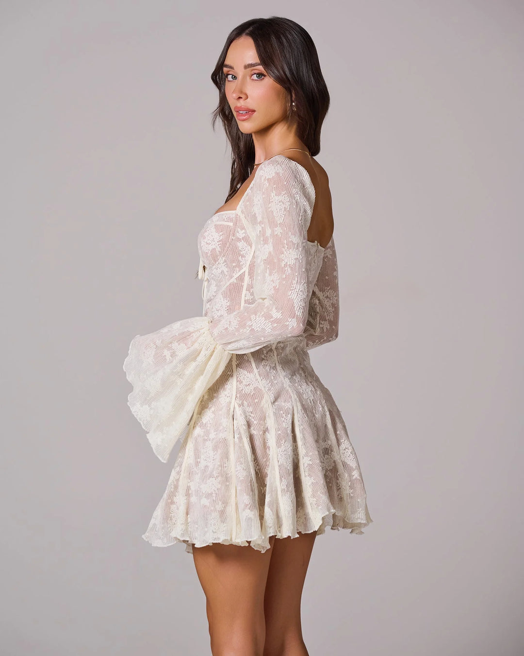 Serenity | Robe Vintage en Dentelle Corset Cintré ORIS WEAR