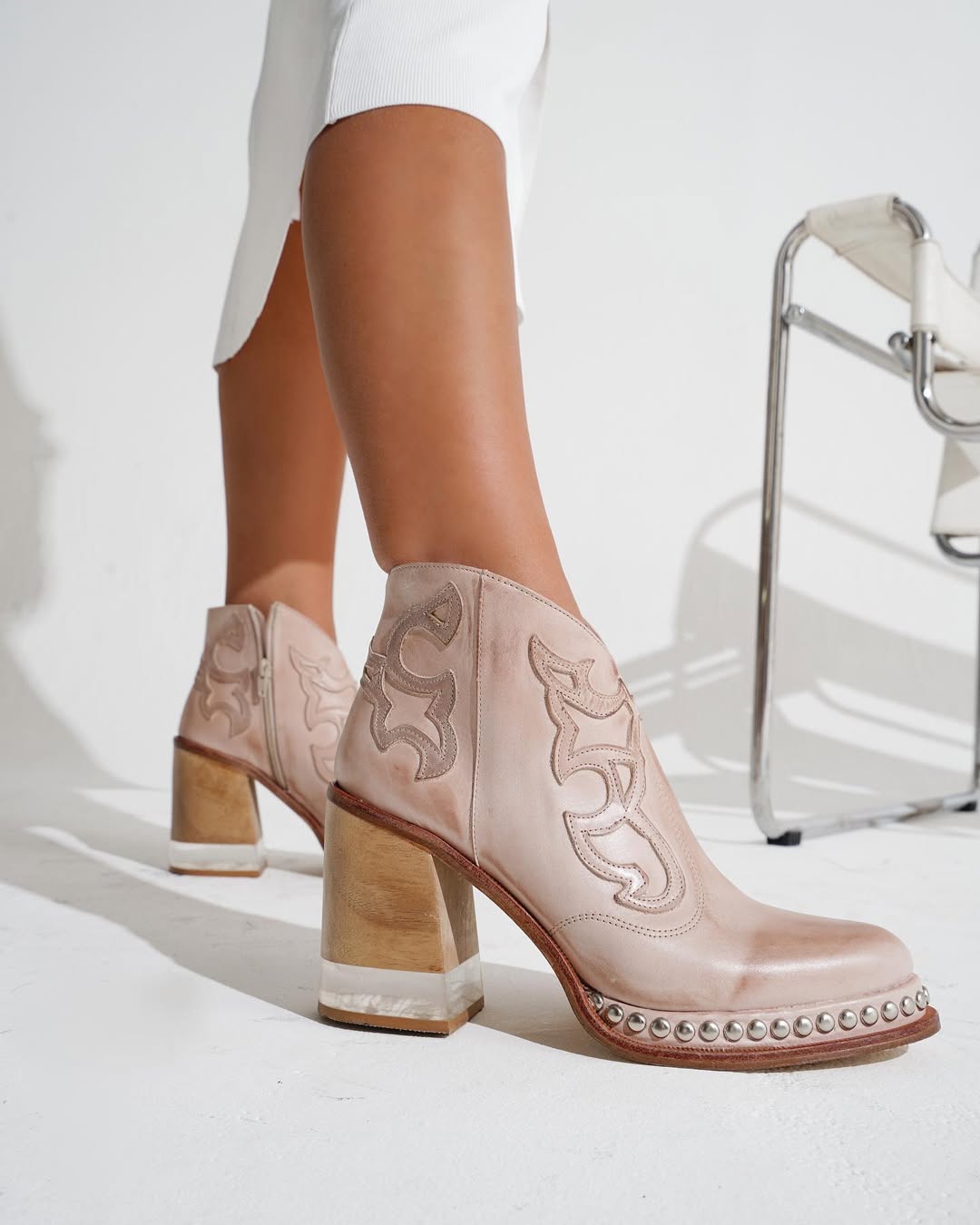 Tanus Spirit – Bottines Sculptées à Talon Carré & Charme Sauvage ORIS WEAR