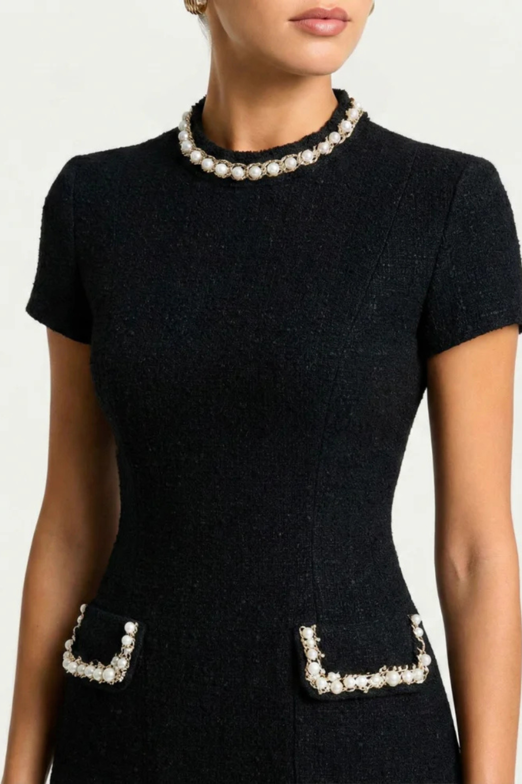 Bronwen | Robe Mini Femme avec Détail de Perles et Poches Celeste London