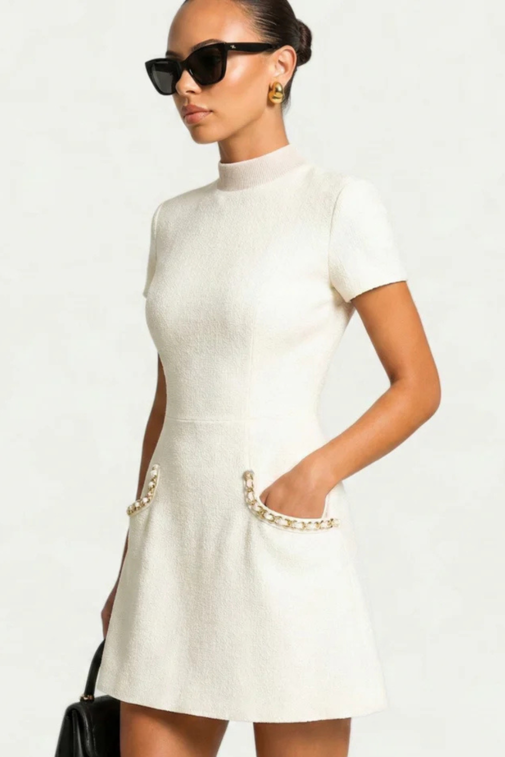 Bronwen | Robe Mini Femme avec Détail de Perles et Poches Celeste London