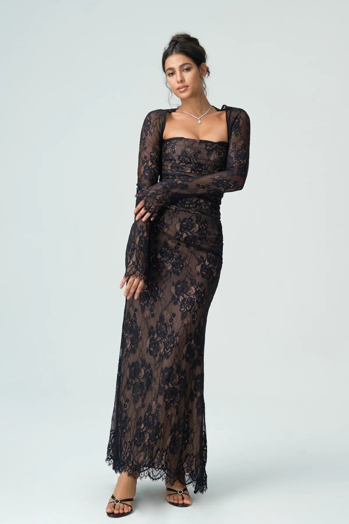 Robe Soirée Dentelle Noire Femme  |  Manches Longues Dos Nu Moulante ORIS WEAR
