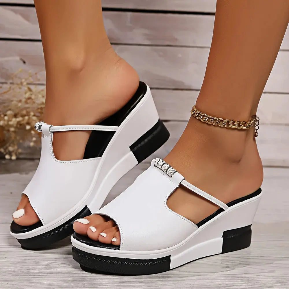 Mounita  | Cuir éclatant ORIS WEAR