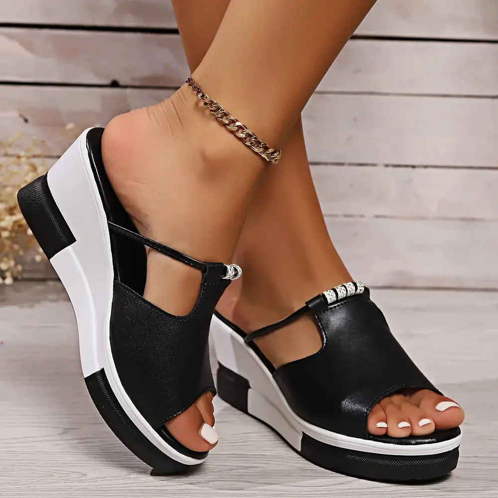 Mounita  | Cuir éclatant ORIS WEAR