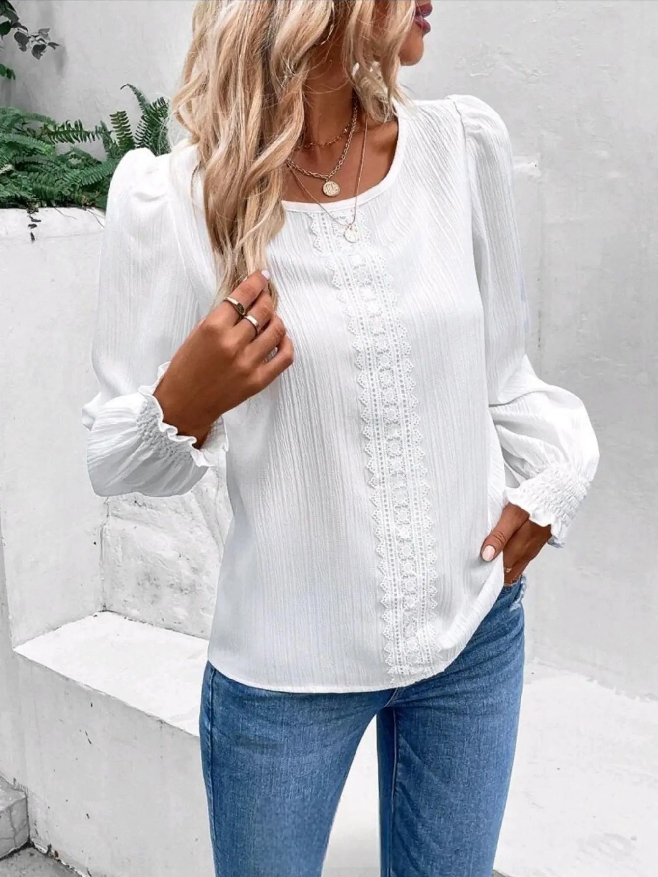 Haut Slim à Col Rond avec Finition Dentelle ORIS WEAR