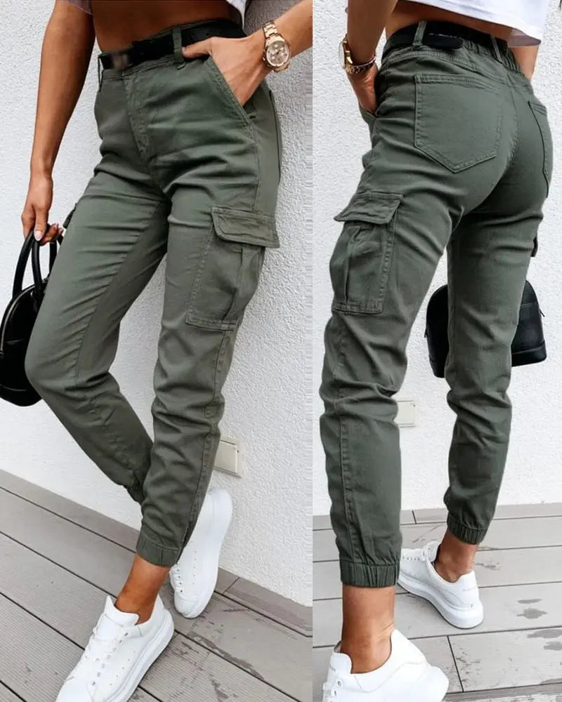 Liora – Élégance structurée pour vos journées actives ORIS WEAR