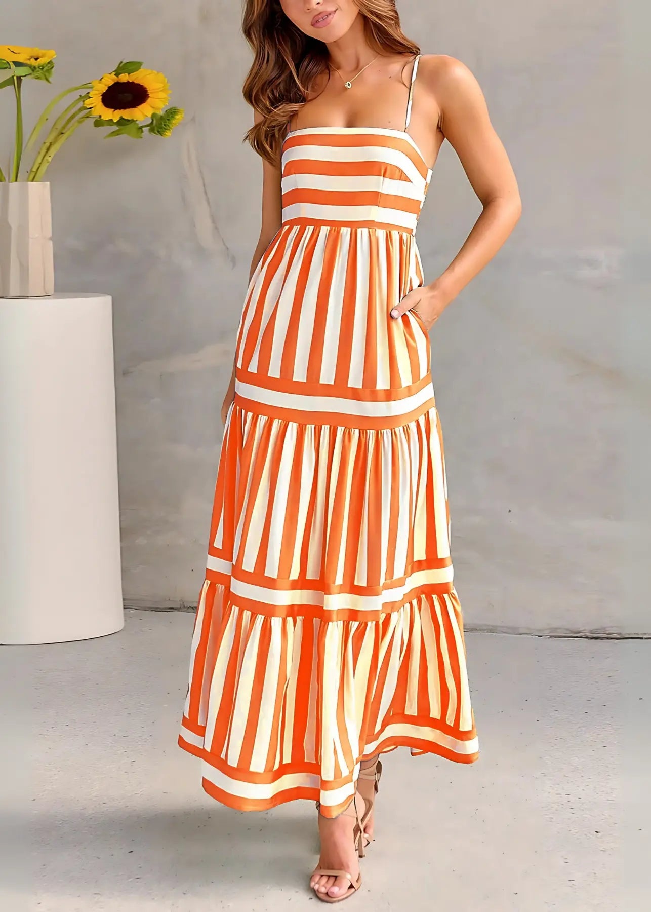 Avada | Robe d’été rayée élégante à bretelles avec poches ORIS WEAR