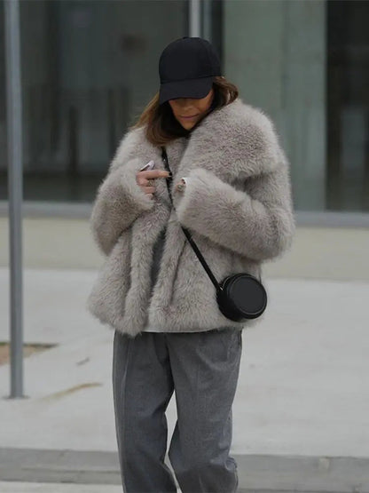 Élégance Hivernale Féminine– Hiver 2025 ORIS WEAR