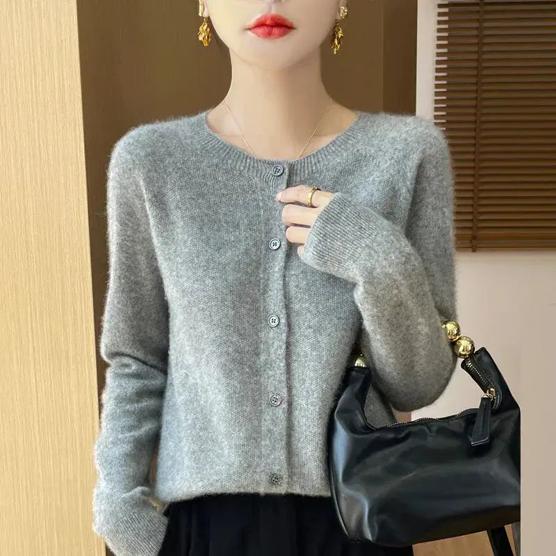 Cardigan en Mérinos 100% – Douceur et Élégance Printemps/Automne ORIS WEAR