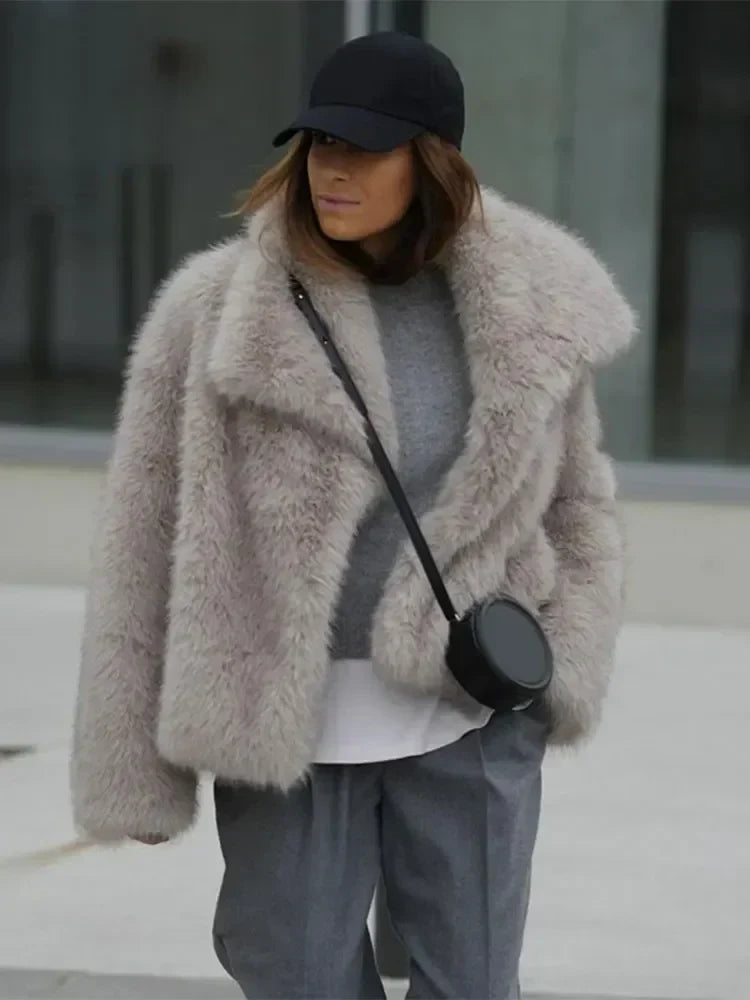 Élégance Hivernale Féminine– Hiver 2025 ORIS WEAR