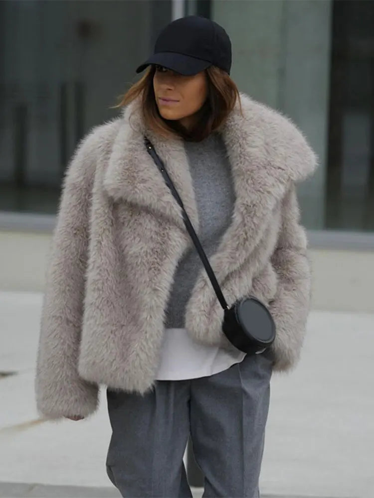 Élégance Hivernale Féminine– Hiver 2025 ORIS WEAR