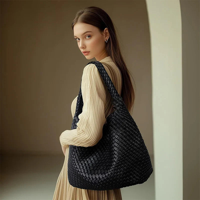 Mode femme élégante bleu — ORIS WEAR
