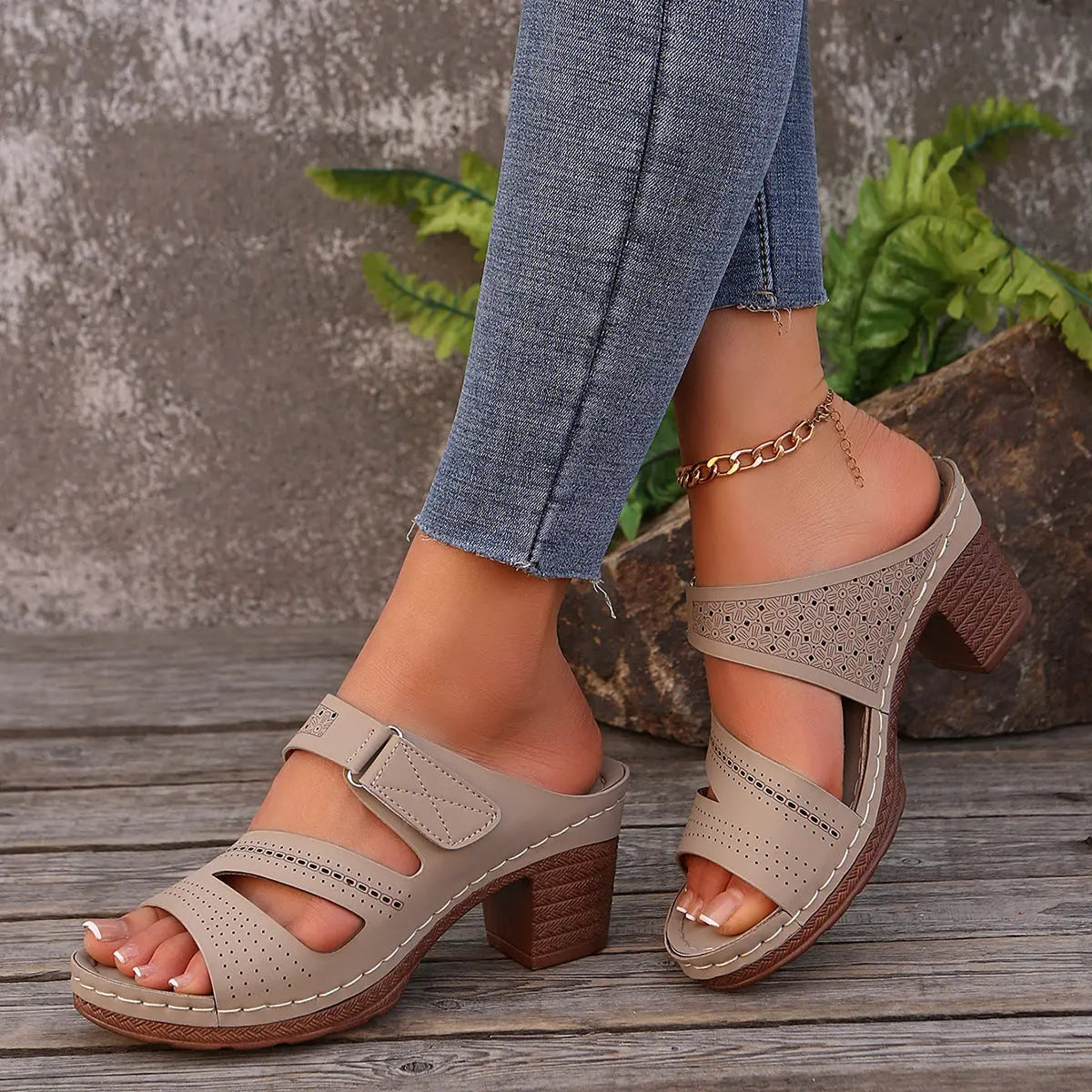 Mules à Talon Carré et Bout Ouvert ORIS WEAR