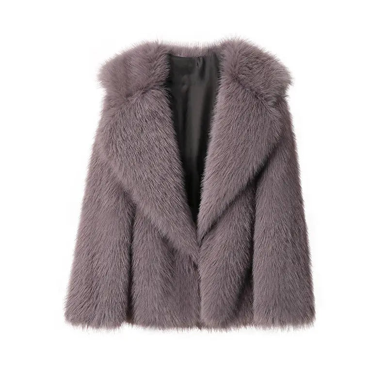 Veste courte en fausse fourrure – Douceur cocoon et élégance ORIS WEAR