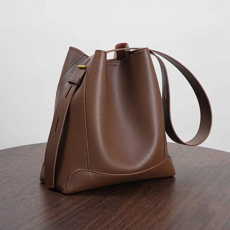 Sac seau en cuir Élégance Pure ORIS WEAR