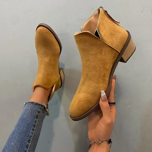 Mode femme élégante marron foncé — ORIS WEAR