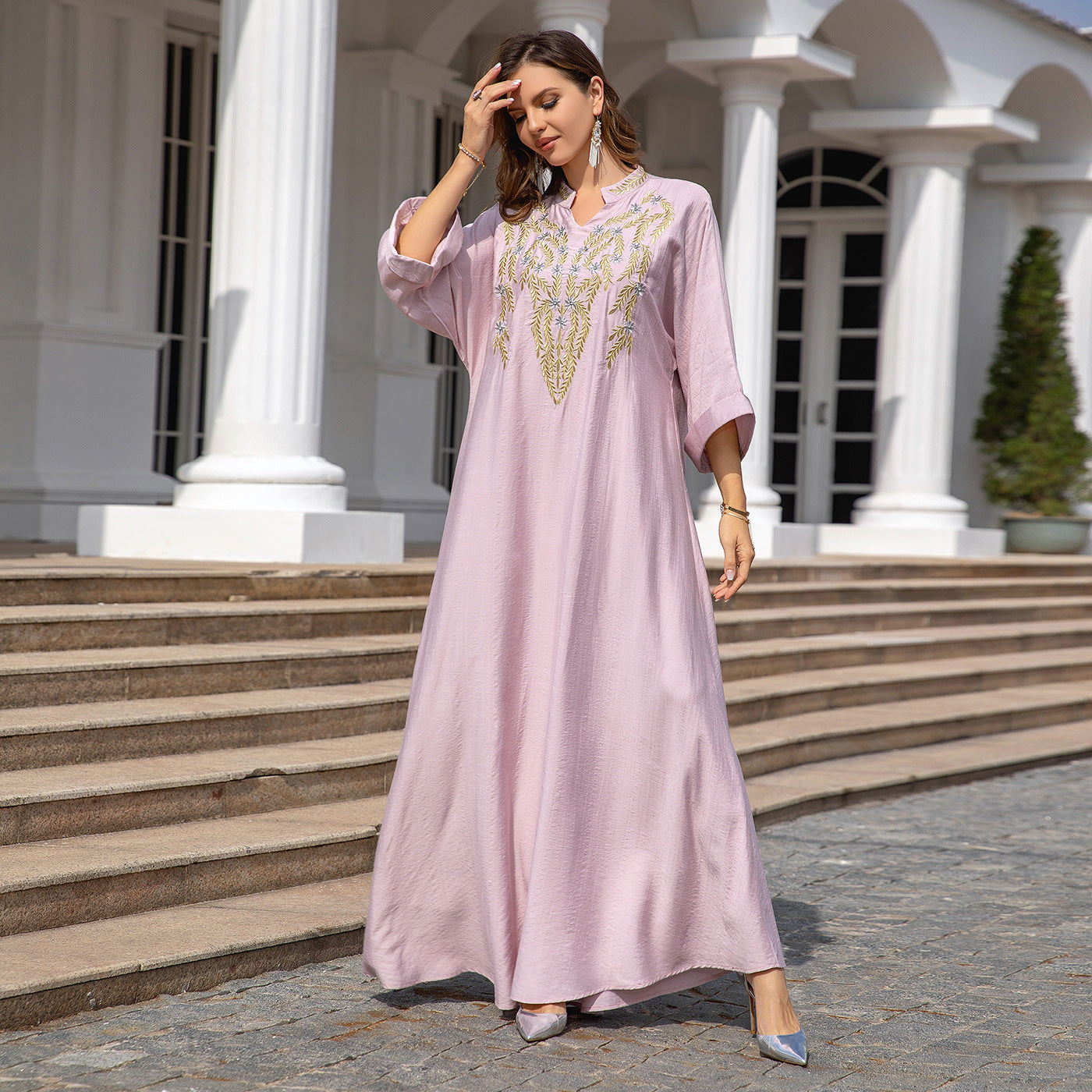 Robe brodée ORIS WEAR